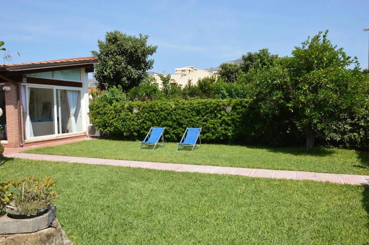 La Casetta Nel Verde Palermo Casa vacanze
